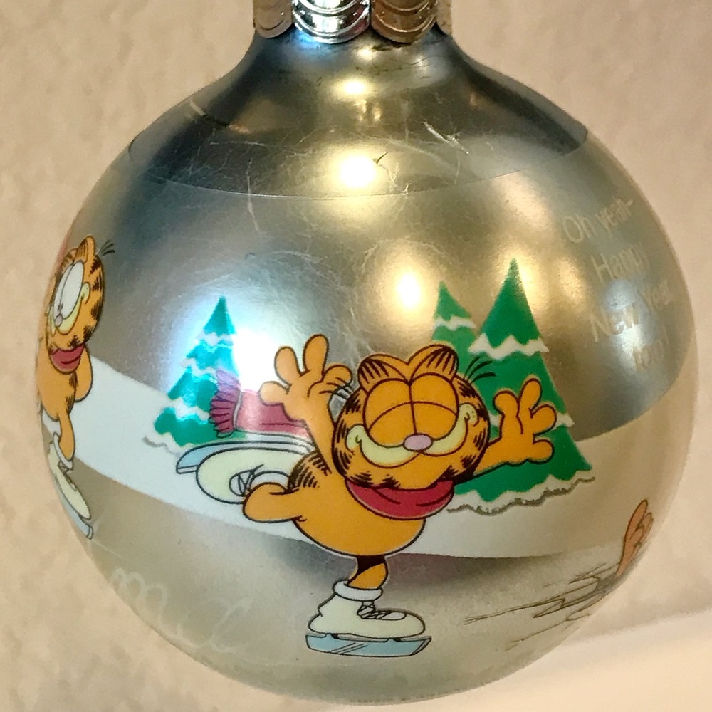 Vintage Garfield Cat Glass Ball Blue Ornament